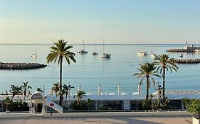 Le Garavan-Vue Mer-Plage-Clim-Terrasse